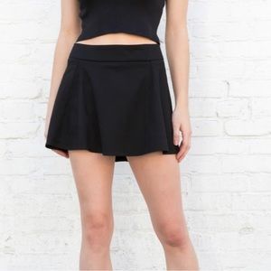 Brandy Melville Jesse Skirt